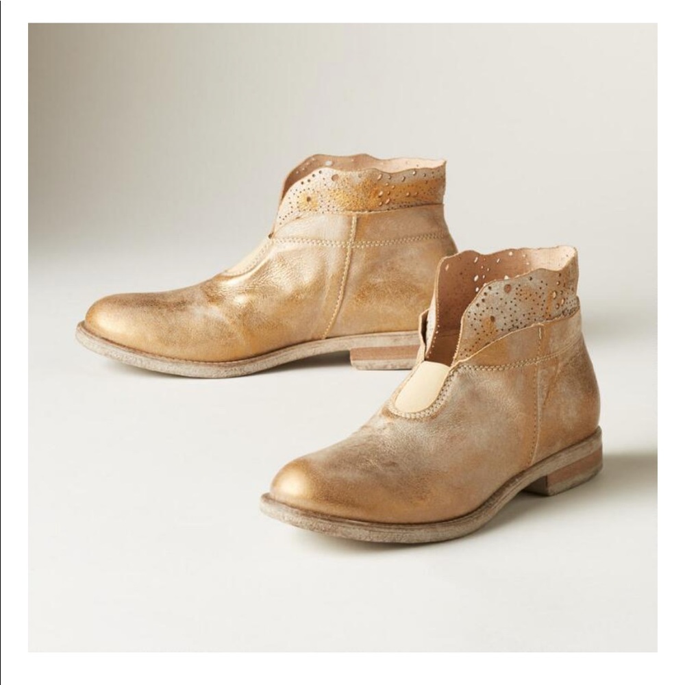 Sundance Stargazer Leather Metallic Ankle Boots - size 37 (US 7)